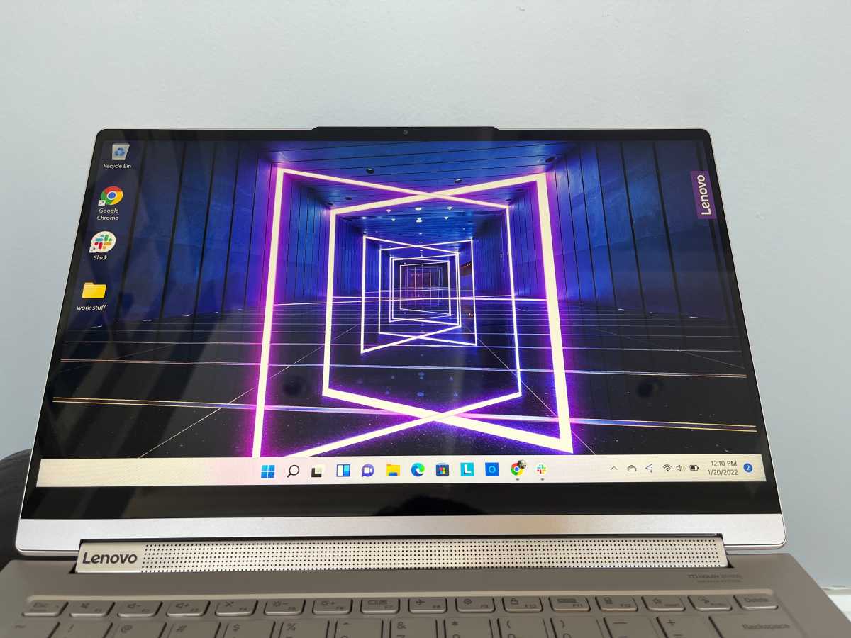 Lenovo Yoga 9i Display