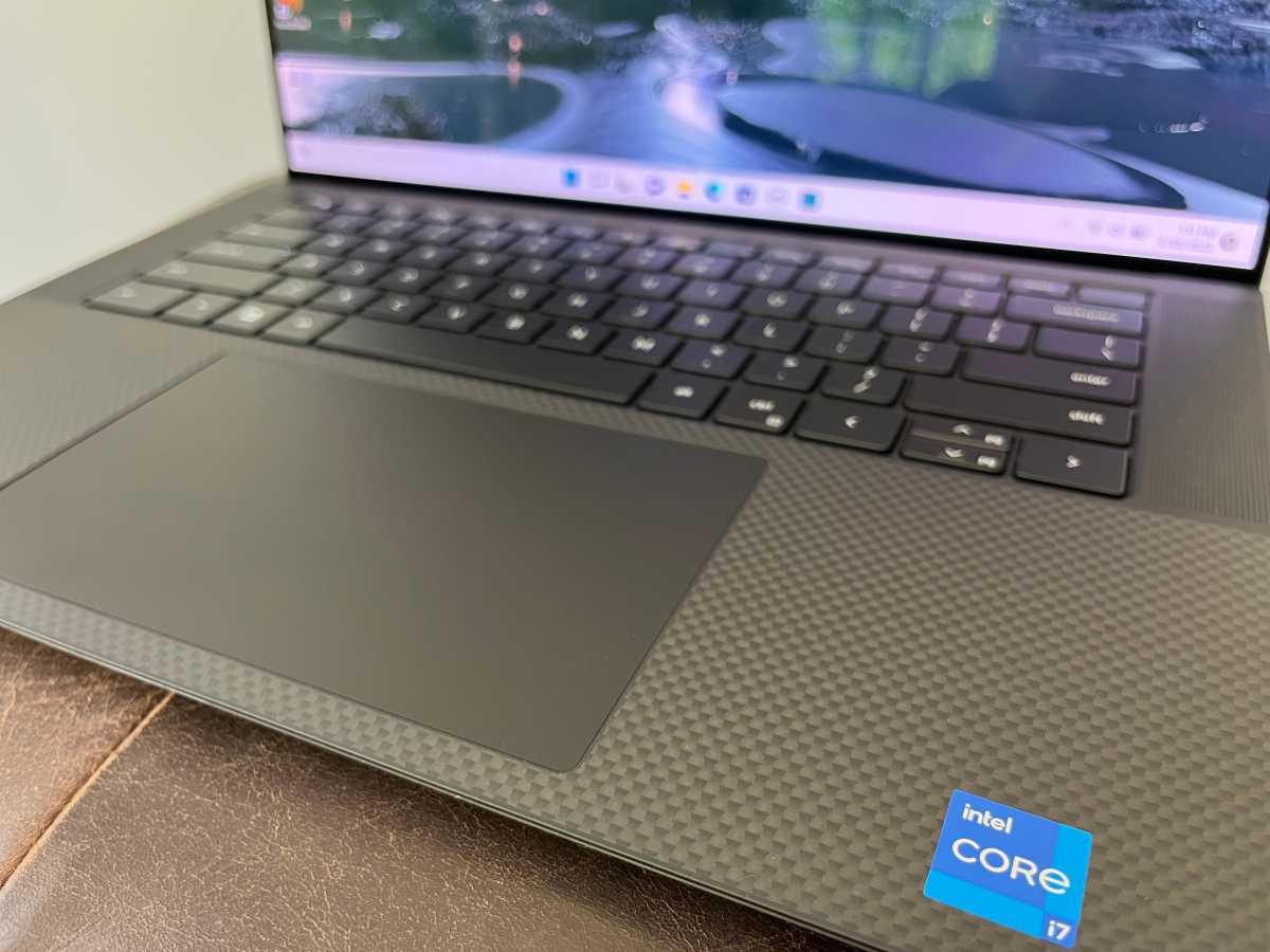 Dell XPS carbon fiber