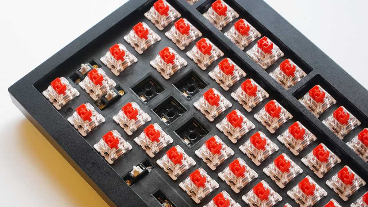 Keychron Q1 Pro switches