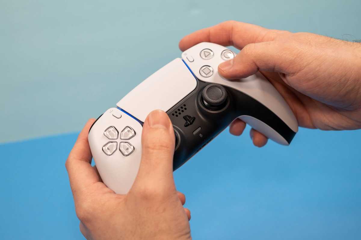 Sony DualSense controller