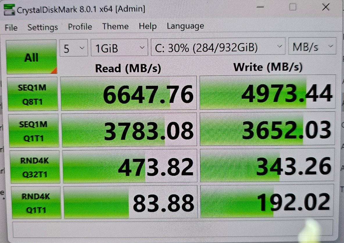 Samsung Galaxy Book3 Ultra SSD CrystalDiskMark 8