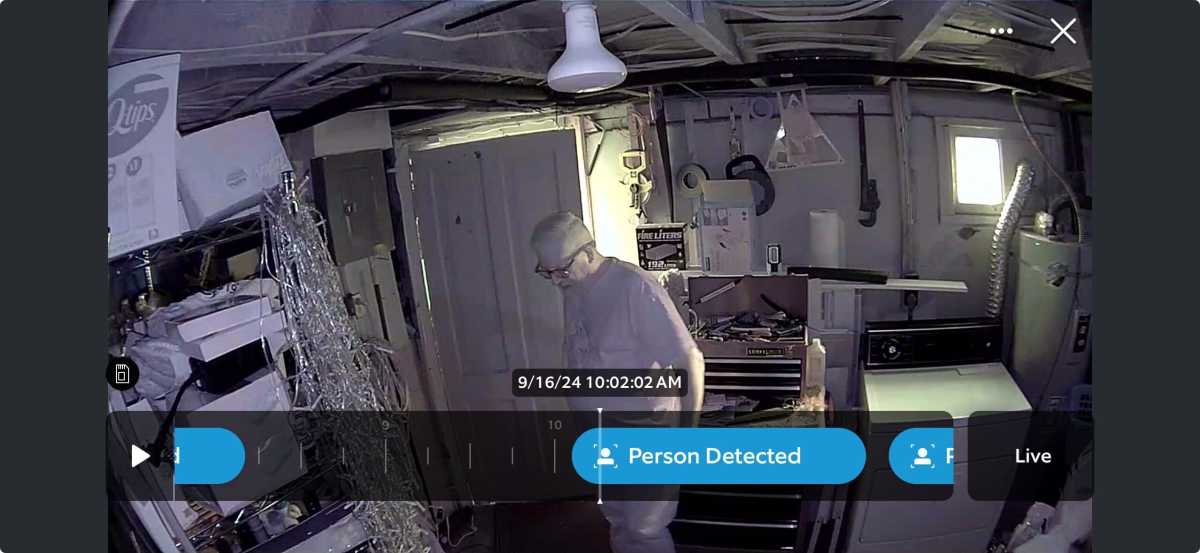 Ring night vision on Ring Pan Tilt Indoor Camera