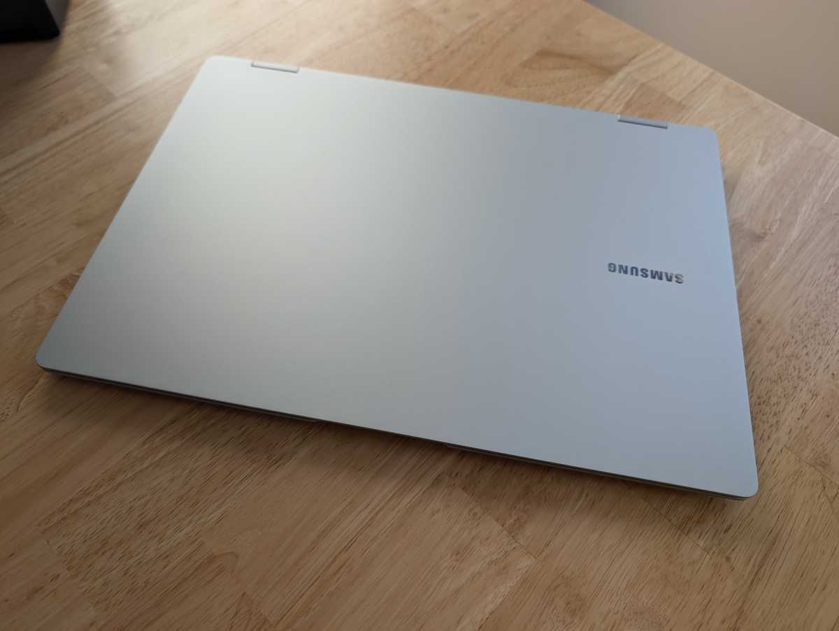 Samsung Galaxy Book4 360 design